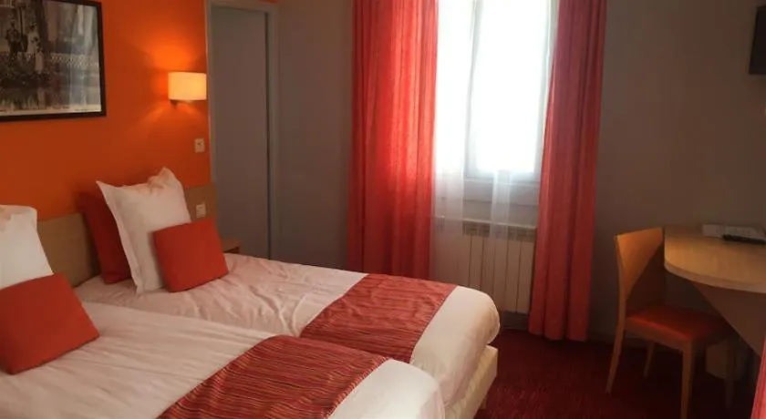 Logis Hôtel La Terrasse Fleurie Divonne-les-Bains Hotel